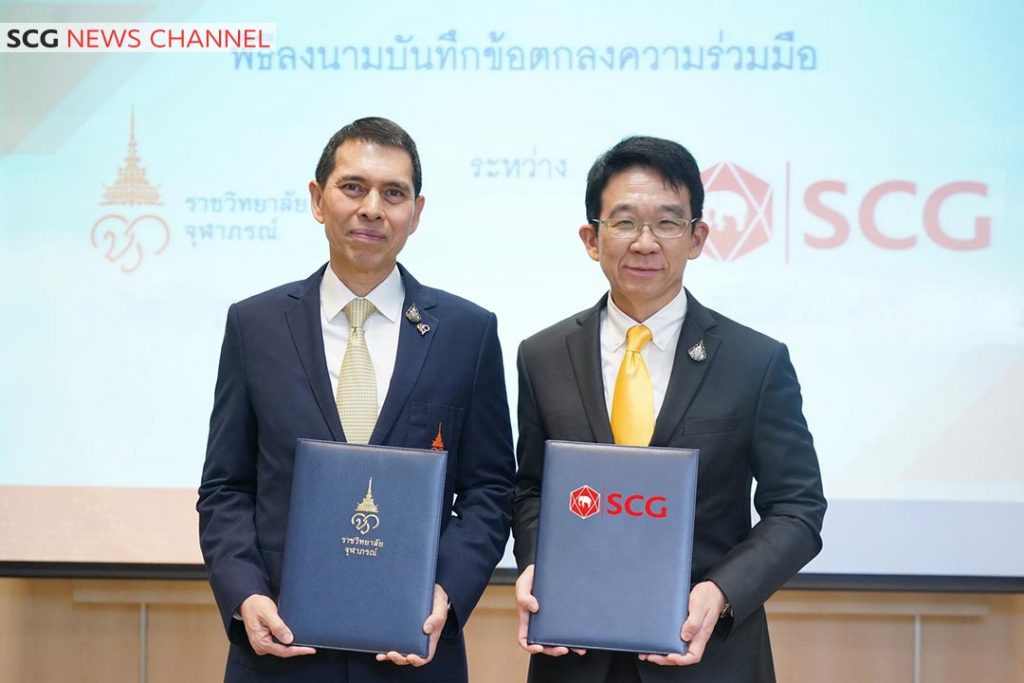 นายแพทย์นิธิ มหานนท์ และ นายยุทธนา เจียมตระการ